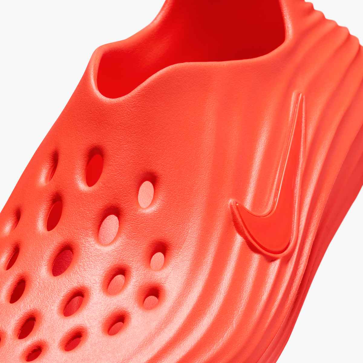 Nike ReactX Rejuven8 - Picante Red Mens Sandals - Third Coast Soccer