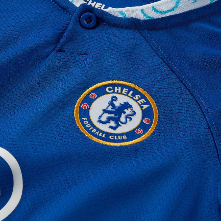 Nike Youth Chelsea Home Jersey 22/23 Club Replica Closeout Rush Blue/Chlorine Blue/White Youth Medium - Third Coast Soccer