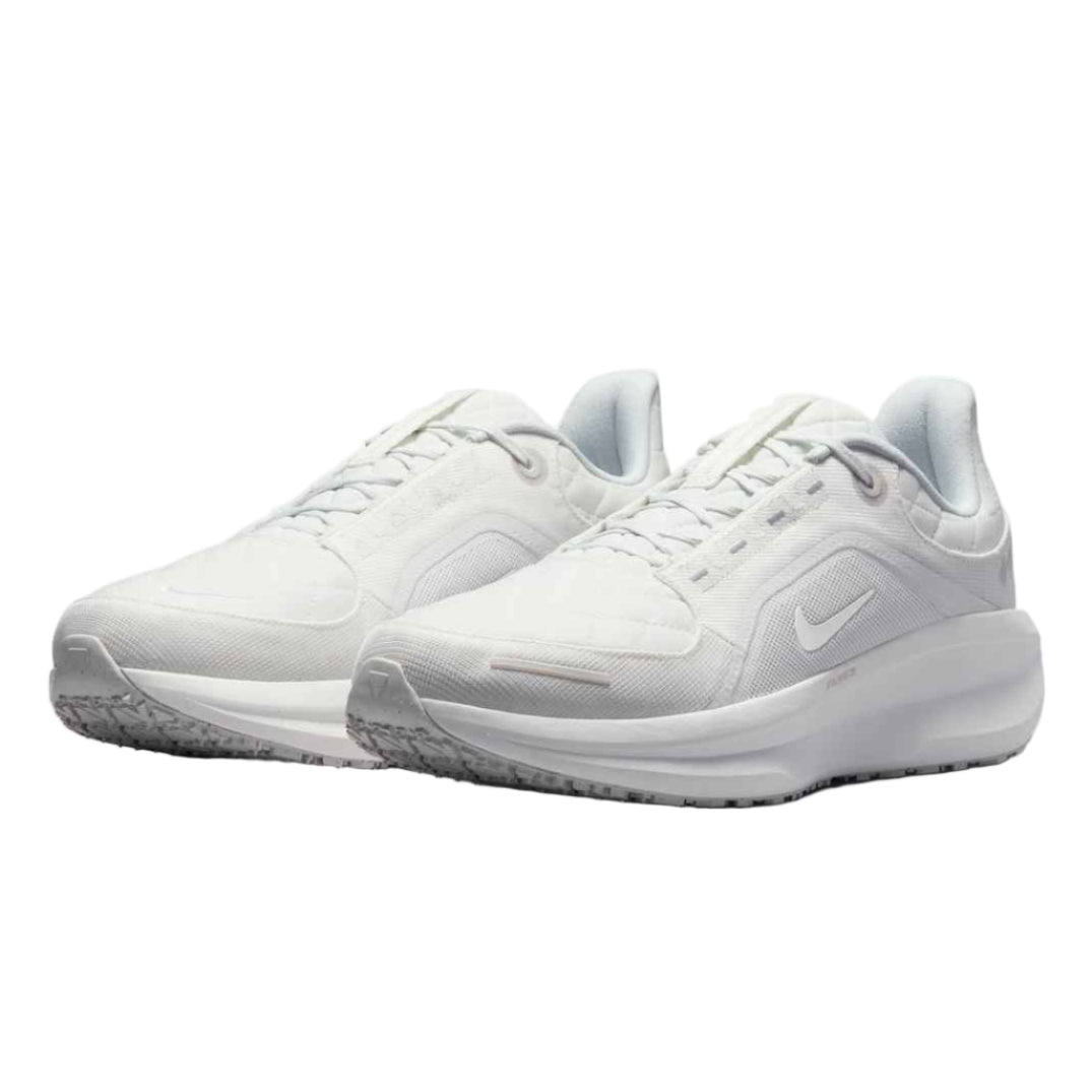 Nike Winflo 11 Gore-Tex Running Shoe Men's Footwear - Third Coast Soccer