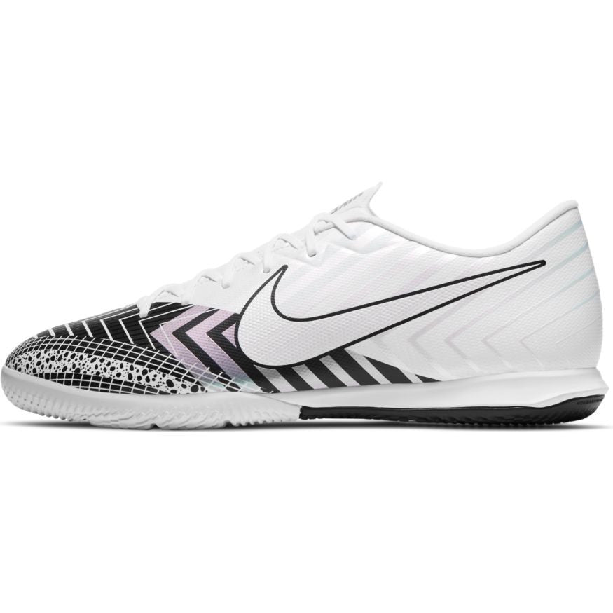Nike Mercurial Vapor 13 Academy Ic Mens Indoor Mens 6 White/Black - Third Coast Soccer