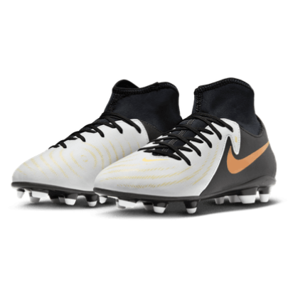 Nike Junior Phantom Luna II Club FG - White/Black/Metallic Gold Youth Footwear   - Third Coast Soccer