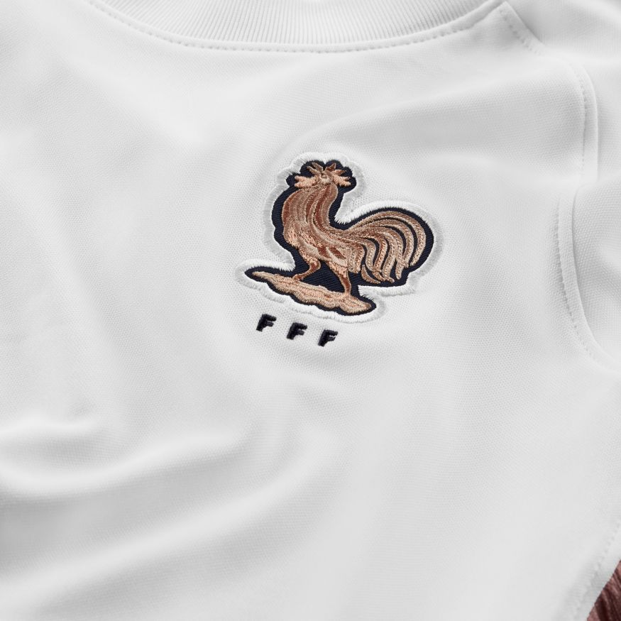 Nike Youth France Away Jersey 22/23 International Replica Closeout White/Pink Glaze/Blackened Blu Youth Large - Third Coast Soccer
