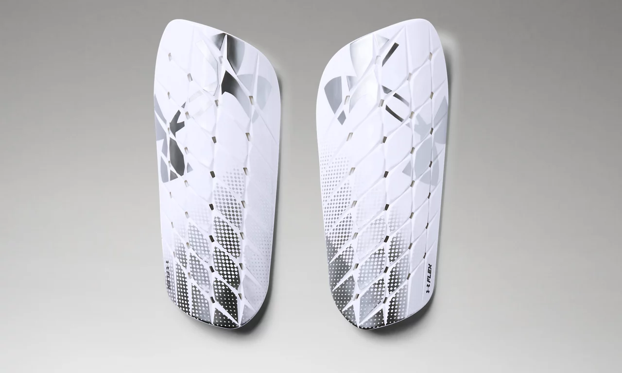 Under Armour Flex Shinguard - White/Silver Adult Shinguard White/Silver Small - Third Coast Soccer